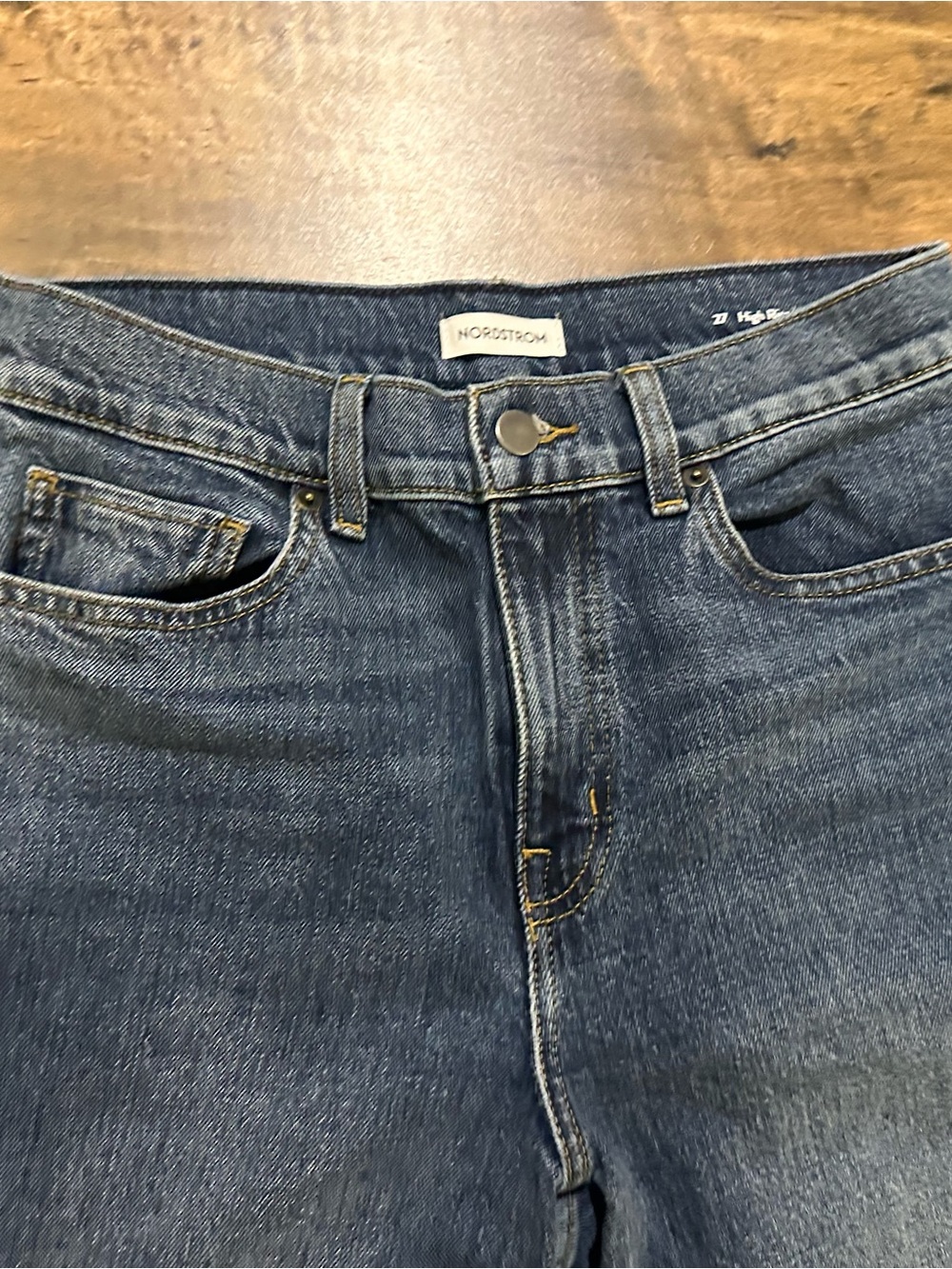 Nordstrom Women's Wide Leg Jeans in Medium Blue Wash - Picture 3 of 5